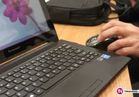 Radni z laptopami, ale nie wszyscy - 'nie potrzebuję prezentów od burmistrza' - zdjęcie główne