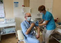 Dodatkowe pieniądze za "wpisanie COVID-19"? Dyrektor komentuje - zdjęcie główne