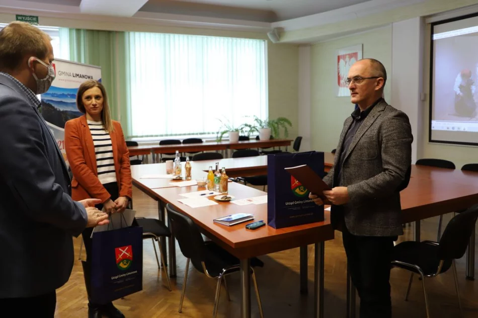 Rozstrzygnięto XXV Przegląd Grup Kolędniczych z terenu Gminy Limanowa edycja on line - zdjęcie 16