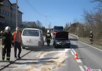 Zderzenie volkswagena z peugeotem - zdjęcie główne