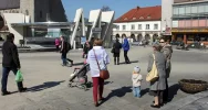 Bronkobus w Limanowej bez żadnego tłumu - zdjęcie 3