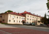 Siedem ofert na dostosowanie internatu, tylko jedna mieści się w kosztorysie - zdjęcie główne