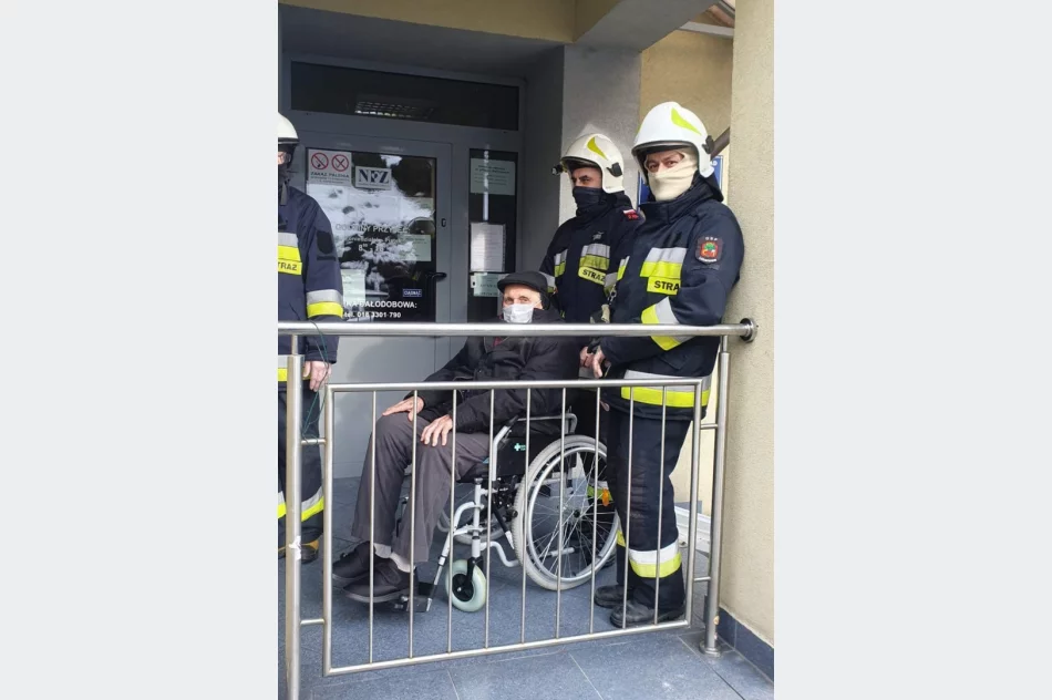 Pierwszy transport do punktu szczepień przeciwko COVID-19 - zdjęcie 5