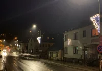 Miasto oszczędza na oświetleniu, ale nie tym świątecznym - zdjęcie główne