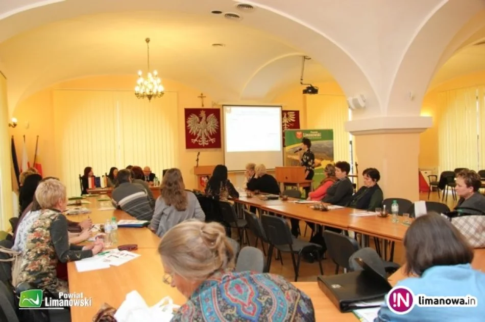 Spotkanie z przedstawicielami organizacji pozarządowych - zdjęcie 2