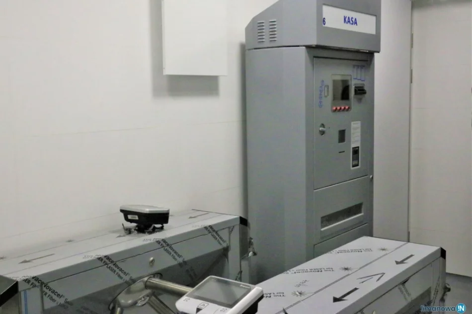 Za godzinę parkowania 3 zł, za wejście do toalety... 2 zł - zdjęcie 6