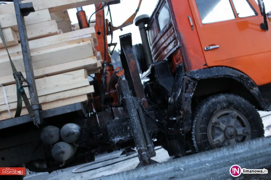 Pożar ciężarówki na 'krajówce'. 3 tys. zł strat - zdjęcie 2