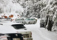 Zaparkowane samochody uniemożliwiały odśnieżanie - wezwano policję - zdjęcie główne
