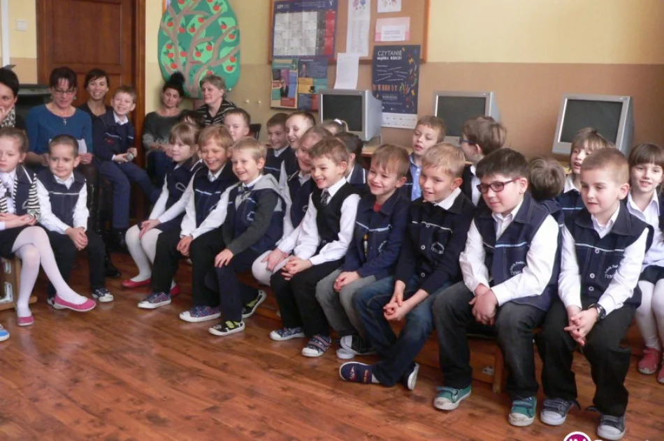 Uroczyste pasowanie na czytelnika - zdjęcie 4