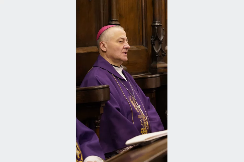 "Bóg i szczęście bez końca tylko dla pobożnych" - Środa Popielcowa w katedrze - zdjęcie 11