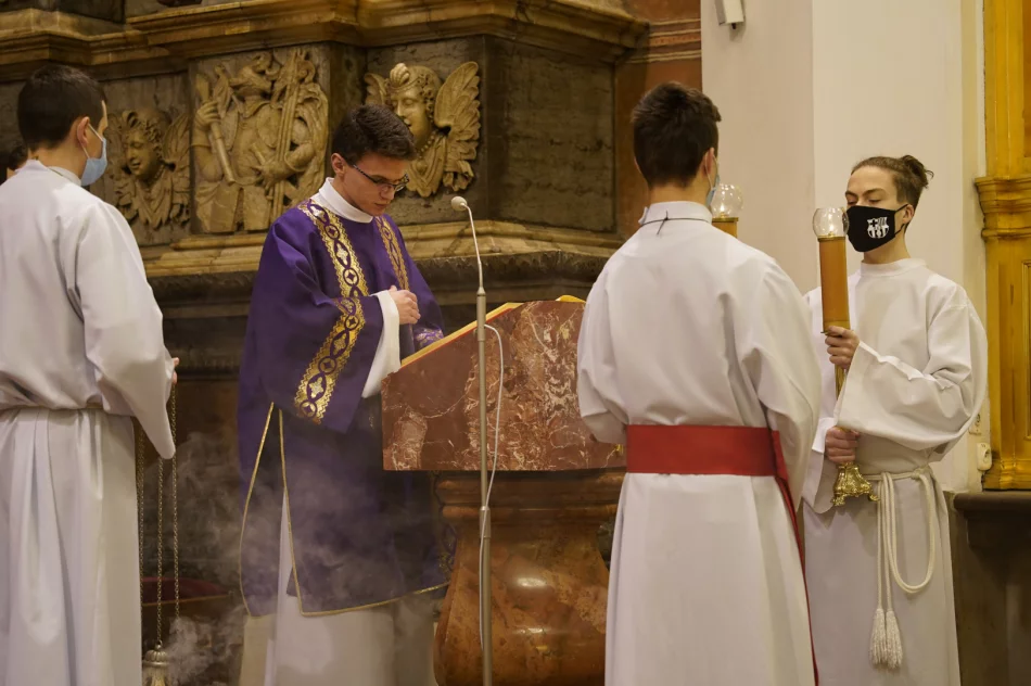 "Bóg i szczęście bez końca tylko dla pobożnych" - Środa Popielcowa w katedrze - zdjęcie 18