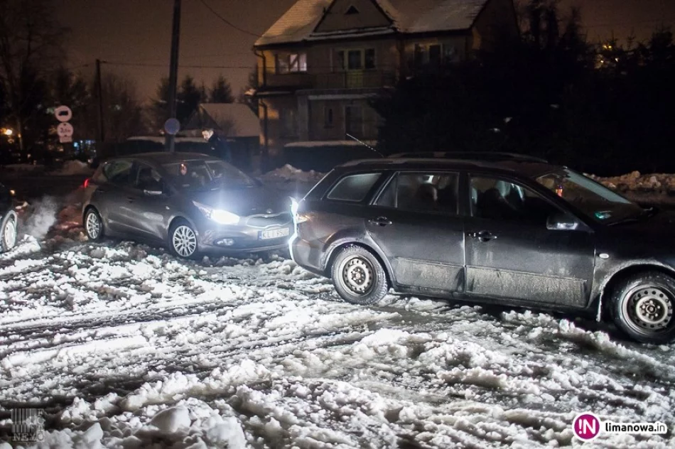 Kolizja mazdy z radiowozem - zdjęcie 2