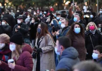 Obowiązkowe maseczki? Wyniki sondażu - zdjęcie główne