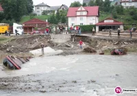 40 zniszczonych dróg do odbudowy i remontu - zobacz listę zadań i przyznanych pieniędzy - zdjęcie główne