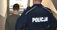 Kopali kobietę po twarzy, by ukraść jej torebkę. Trafili do aresztu - zdjęcie 3