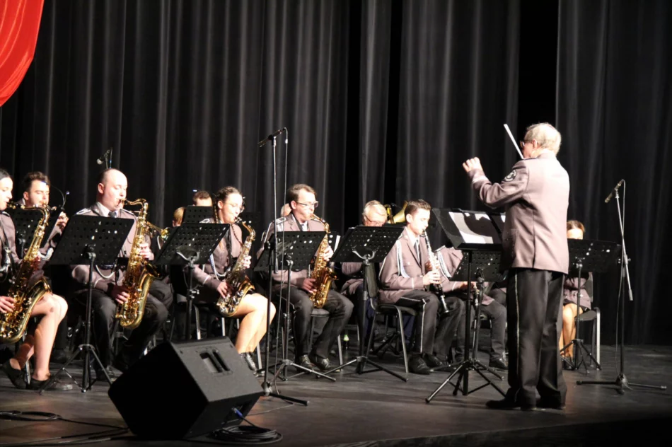 "Polegli na polu chwały" - koncertem uczczono pamięć Żołnierzy Wyklętych - zdjęcie 8