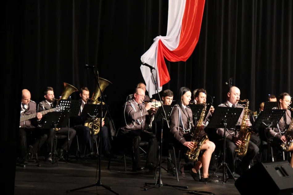 "Polegli na polu chwały" - koncertem uczczono pamięć Żołnierzy Wyklętych - zdjęcie 9