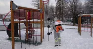 Druhowie dezynfekują miejsca publiczne - zdjęcie 5