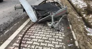 Zderzenie dwóch pojazdów na drodze wojewódzkiej - zdjęcie 3