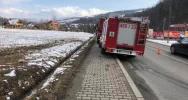 Zderzenie dwóch pojazdów na drodze wojewódzkiej - zdjęcie 4