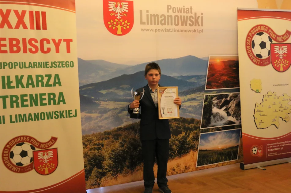 Piłkarze z klubów sportowych z miasta Limanowa nagrodzeni w Plebiscycie Podokręgu Piłki Nożnej - zdjęcie 18