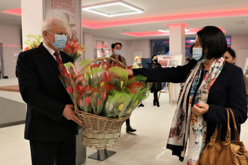 Koncert Łukasza Jemioły z okazji Dnia Kobiet - zdjęcie 7