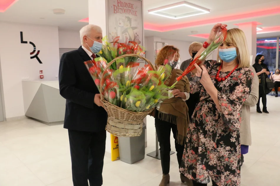 Koncert Łukasza Jemioły z okazji Dnia Kobiet - zdjęcie 12