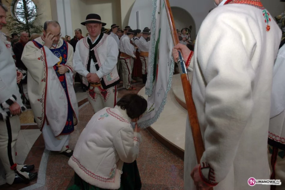 Poświęcono nowy sztandar ZP Białych Górali (wideo) - zdjęcie 3