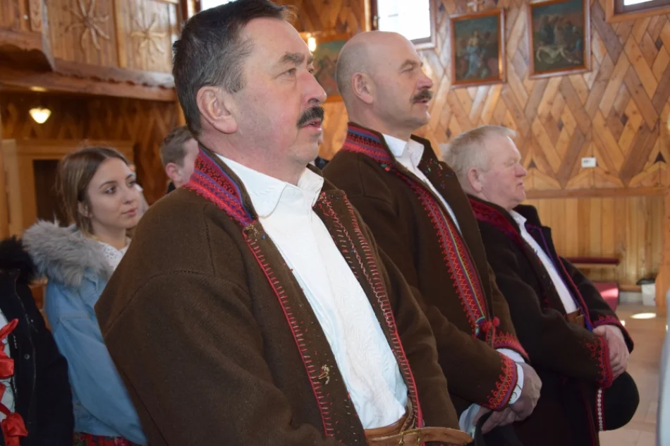 Zagórzańska Msza okazją do świętowania jubileuszu. "Złote gody"... zespołu regionalnego - zdjęcie 14