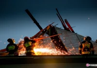 Wiatr zerwał dach z budynku handlowego (video) - zdjęcie główne