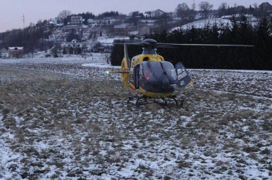 Zderzenie samochodu osobowego z autobusem - zdjęcie 4