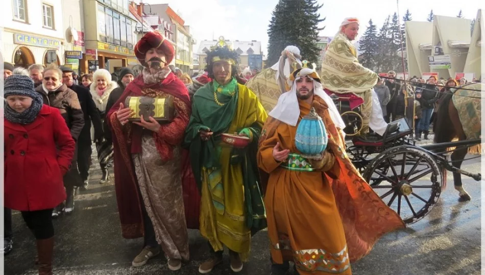 Trzej Królowie złożyli pokłon w Limanowej - zdjęcie 1