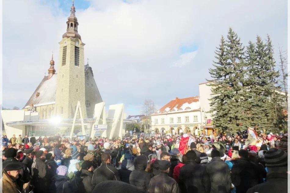 Trzej Królowie złożyli pokłon w Limanowej - zdjęcie 3