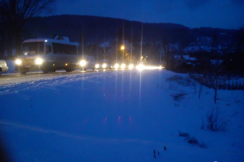 Intensywne opady powodują 'paraliż komunikacyjny' - zdjęcie 2