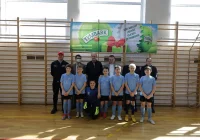 Znany polski trener w Tymbarku. Sprawił wielką radość młodym zawodnikom - zdjęcie główne