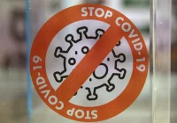 COVID-19 zniknął? "Przysłoniła go wojna" - zdjęcie główne