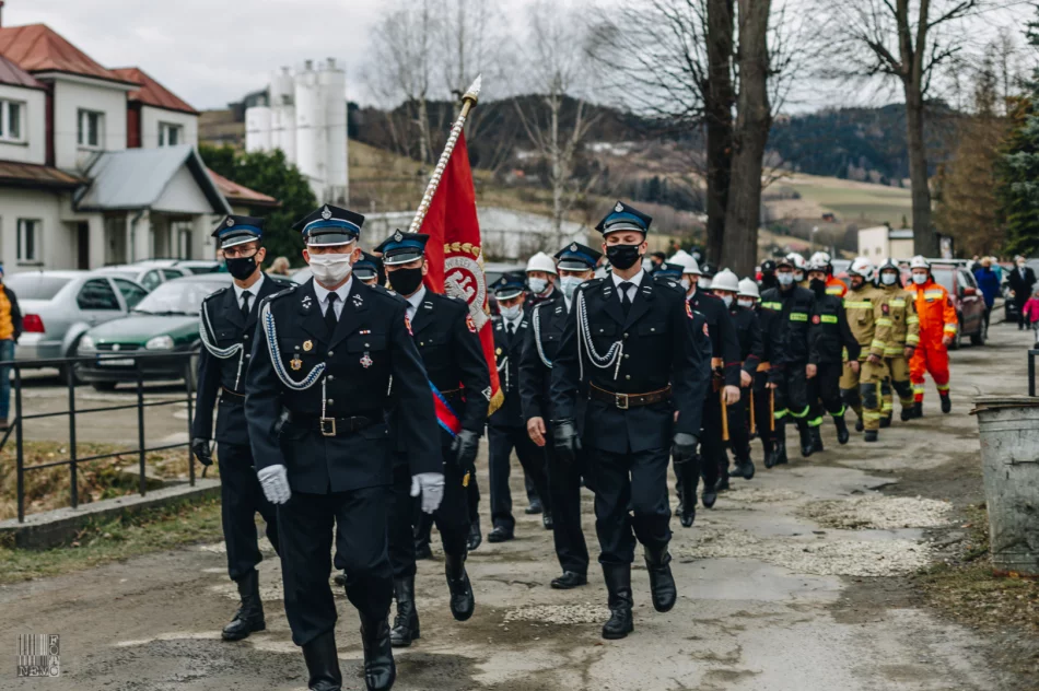 Nowe pojazdy dla jednostki oficjalnie przekazane - zdjęcie 3