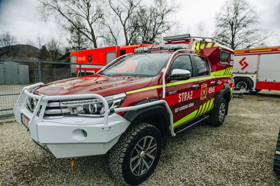 Nowe pojazdy dla jednostki oficjalnie przekazane - zdjęcie 8