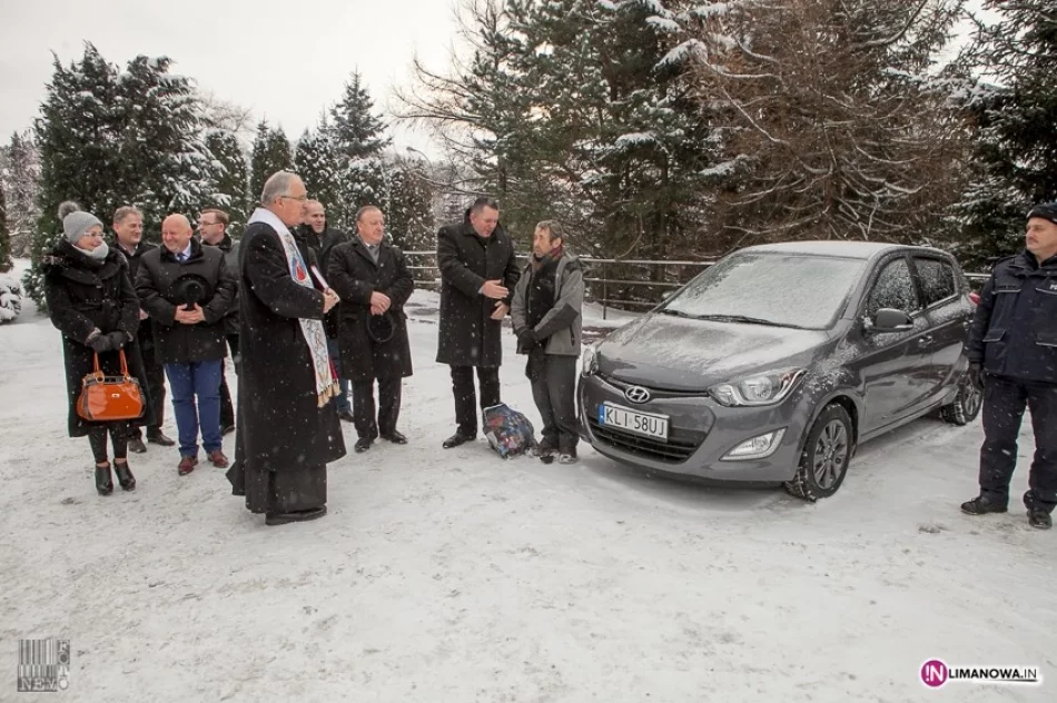 Nowy radiowóz dla policyjnej drogówki - zdjęcie 2