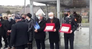 Oficjalne przekazanie i poświęcenie nowych pojazdów OSP w Łososinie Górnej - zdjęcie 4