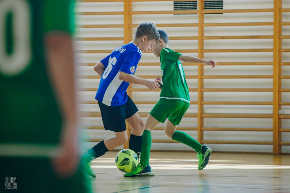 Turniej charytatywny w Tymbarku dla Marcinka Sporka. Wizyta znanego trenera Franciszka Smudy. - zdjęcie 3