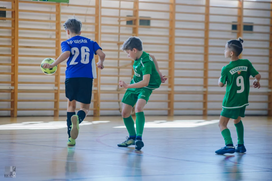 Turniej charytatywny w Tymbarku dla Marcinka Sporka. Wizyta znanego trenera Franciszka Smudy. - zdjęcie 8