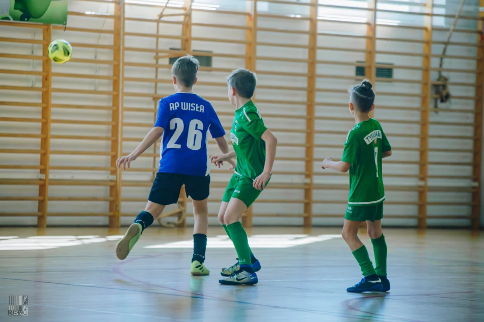Turniej charytatywny w Tymbarku dla Marcinka Sporka. Wizyta znanego trenera Franciszka Smudy. - zdjęcie 9