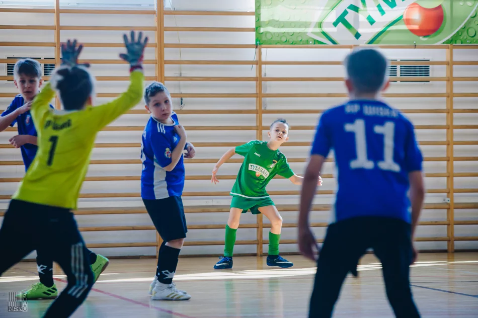 Turniej charytatywny w Tymbarku dla Marcinka Sporka. Wizyta znanego trenera Franciszka Smudy. - zdjęcie 13