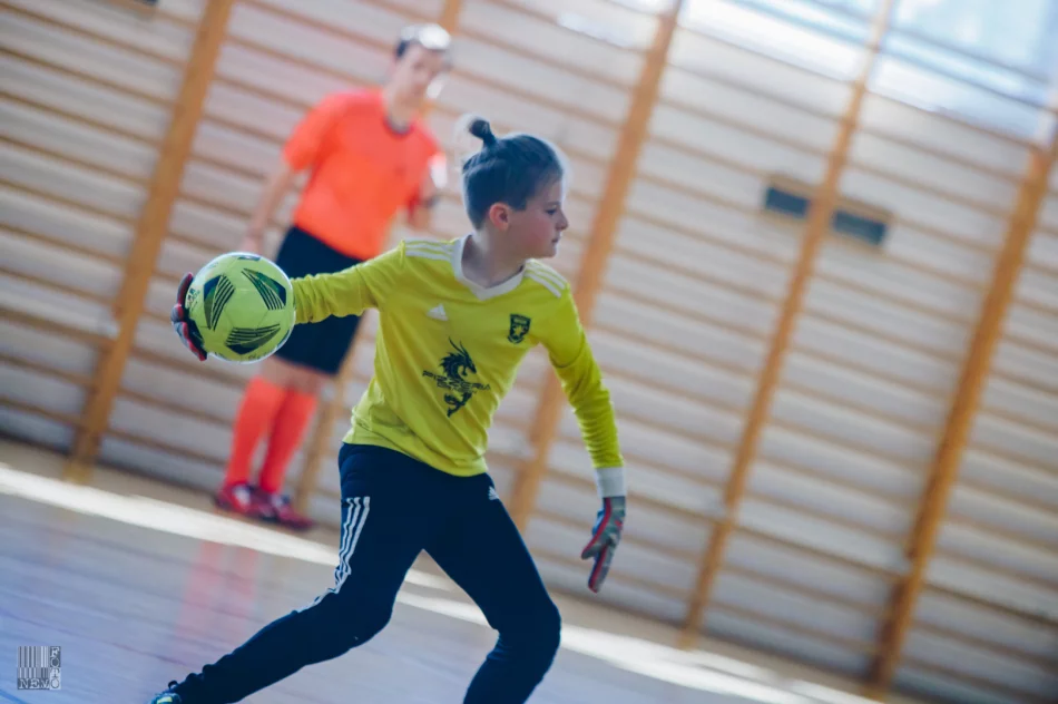 Turniej charytatywny w Tymbarku dla Marcinka Sporka. Wizyta znanego trenera Franciszka Smudy. - zdjęcie 15