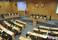 Wiadomości z sejmiku: 600 tys. na naukę jazdy na nartach - zdjęcie główne