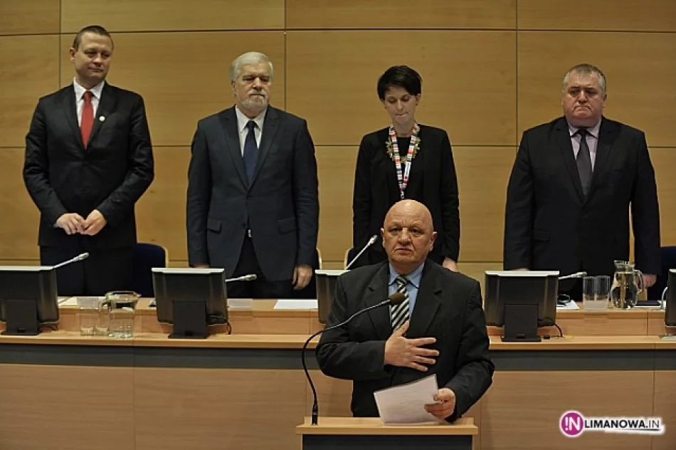 Wiadomości z sejmiku: 600 tys. na naukę jazdy na nartach - zdjęcie 2