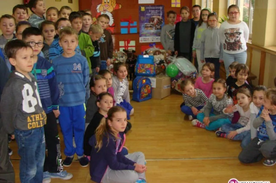 Świąteczne pomaganie w Szkole Podstawowej w Świdniku - zdjęcie 2