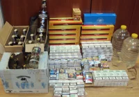 Nielegalne papierosy i alkohol ujawnione w sklepie spożywczym na Limanowszczyźnie - zdjęcie główne