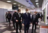 Premier odwiedził szpital tymczasowy w krakowskiej hali Expo - zdjęcie główne